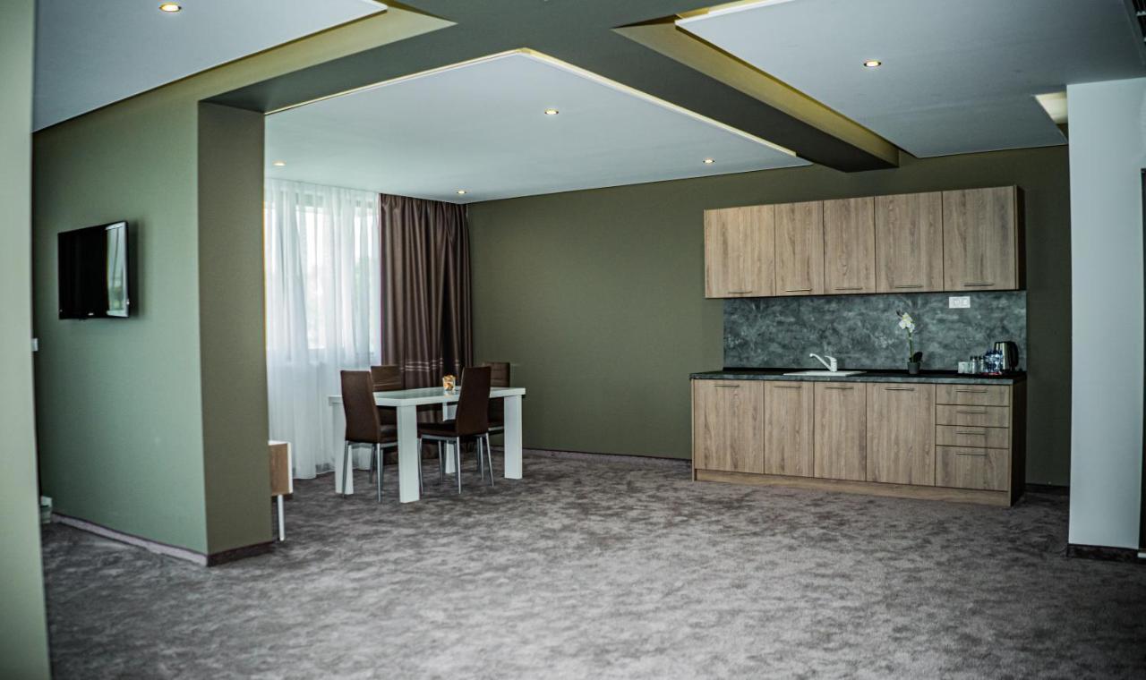 ווידין Impuls Hotel מראה חיצוני תמונה