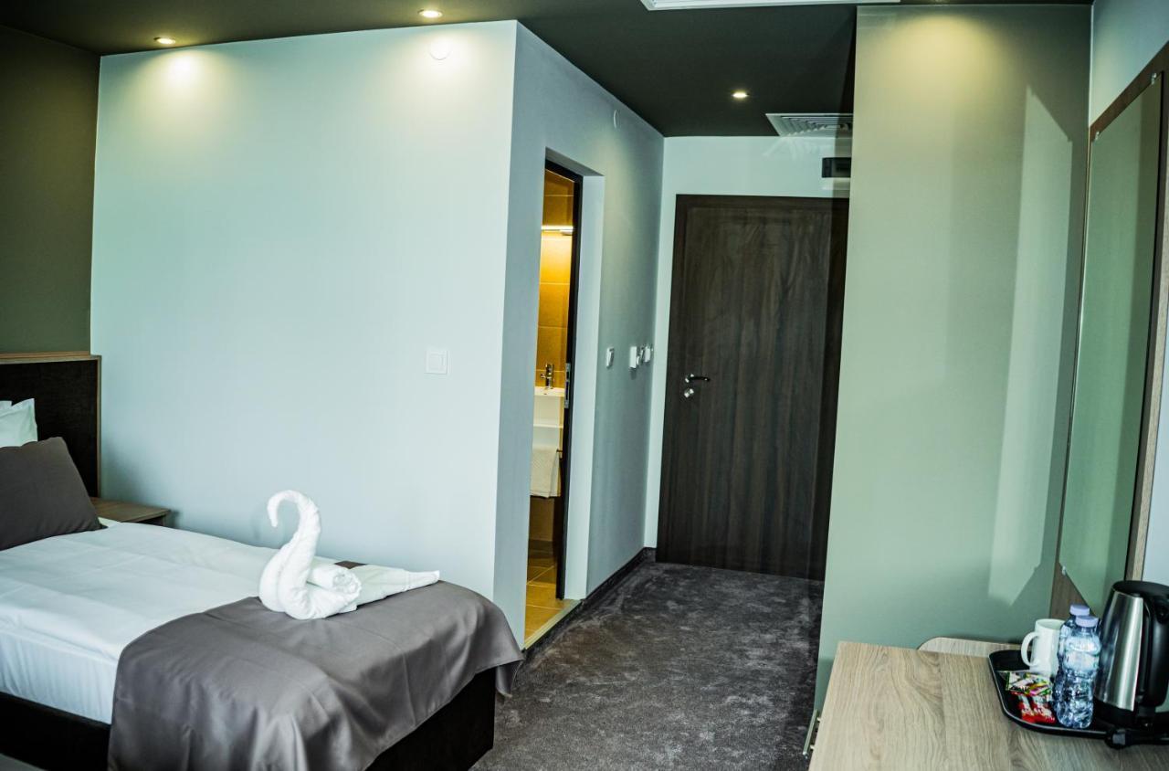 ווידין Impuls Hotel מראה חיצוני תמונה