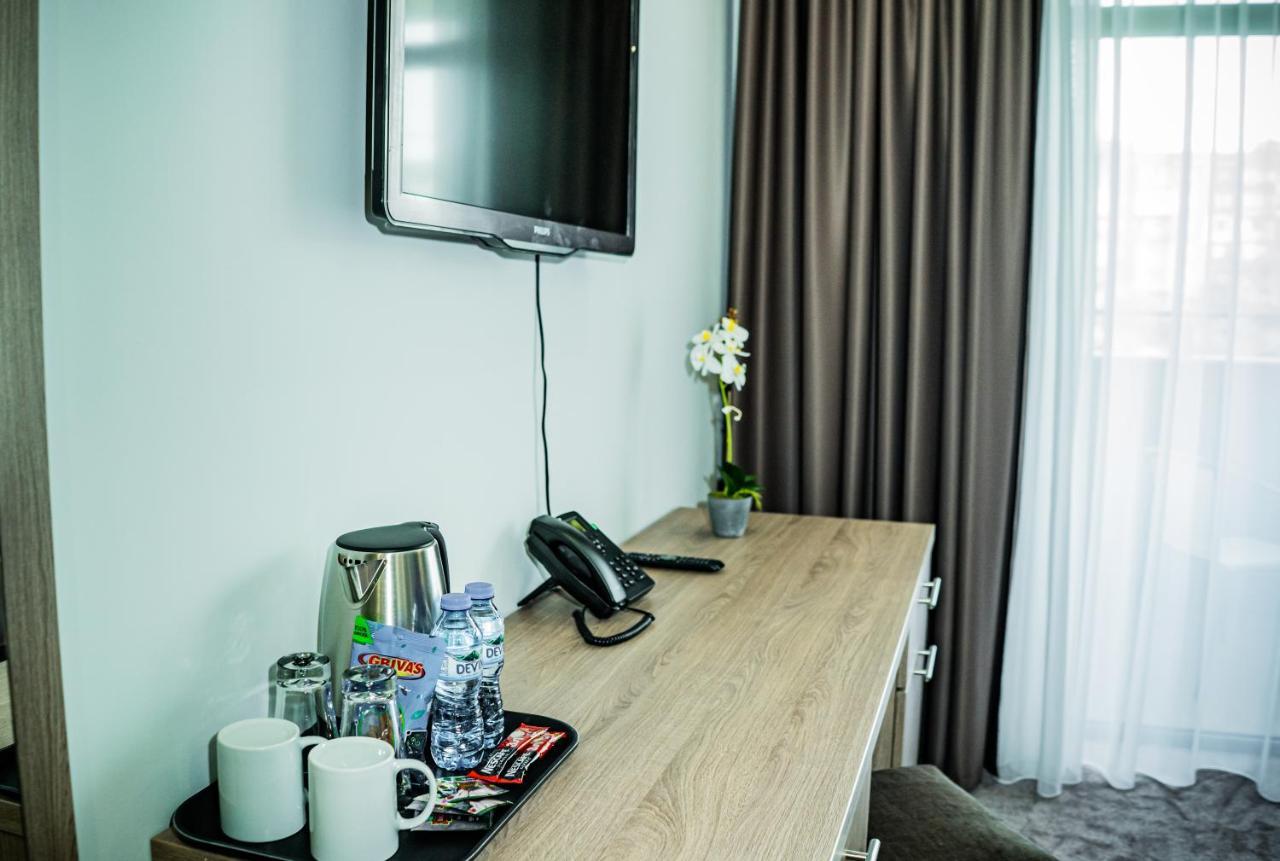 ווידין Impuls Hotel מראה חיצוני תמונה